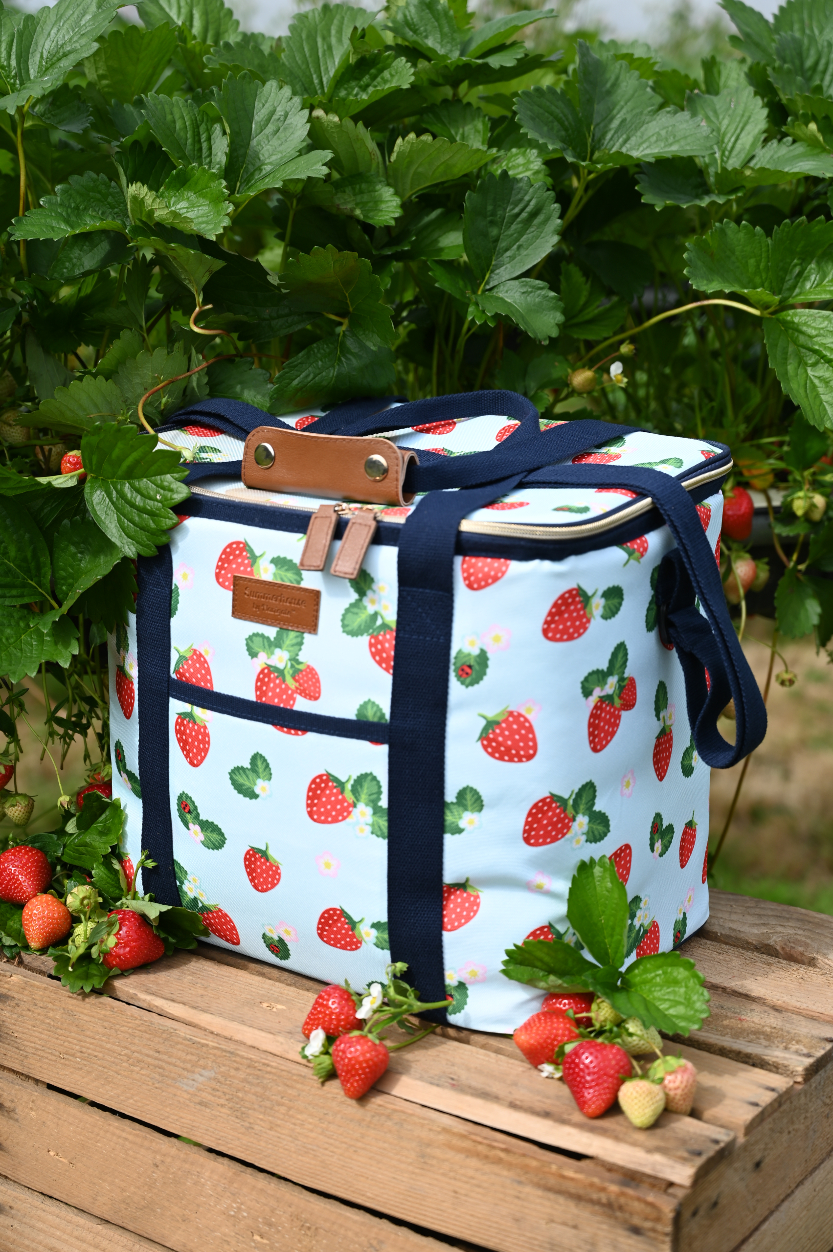 Strawberries & Cream insulated family cool bag