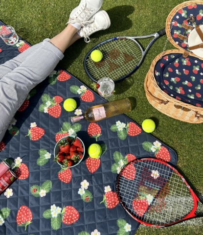 Blankets & Cushions